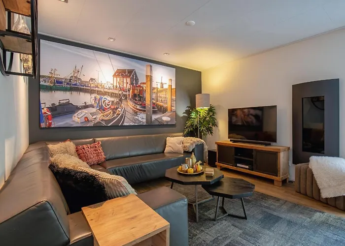 Ferienhaus Lovely On The Edge Of The Forest *