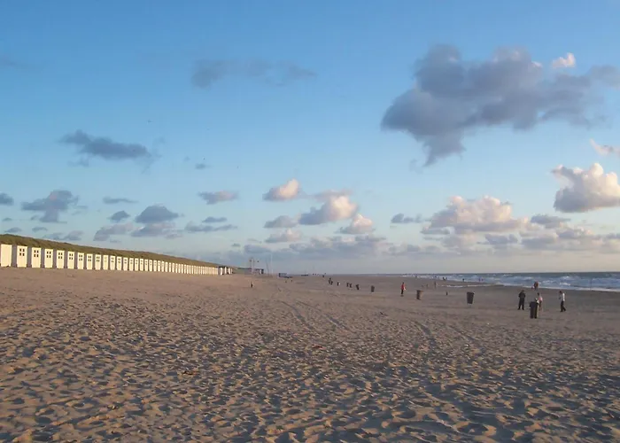 Lovely On The Edge Of The Forest * Den Burg