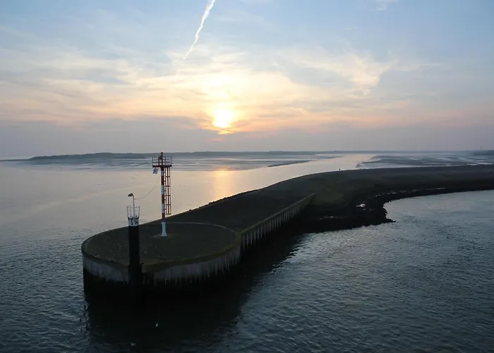 Ferienhaus Lovely On The Edge Of The Forest *